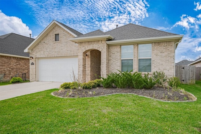 Building Photo - 31415 Conover Dr