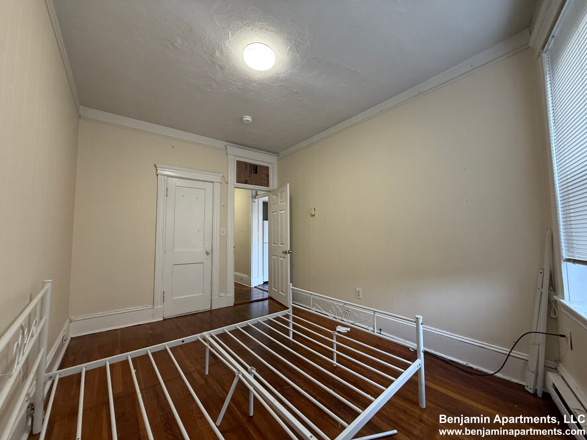 Building Photo - 883 Huntington Ave