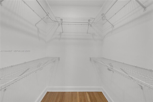 Building Photo - 1765 Wa Kee Na Dr