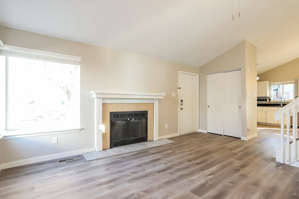 Building Photo - 12155 Elm Way