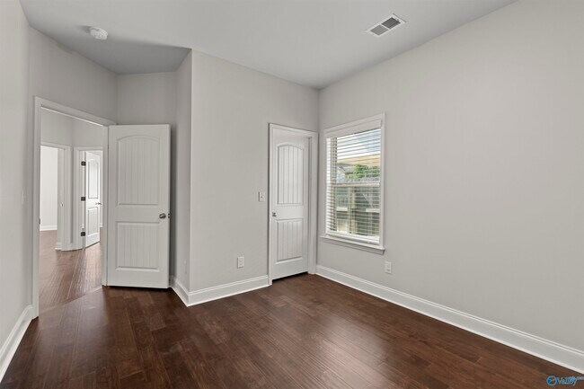 Building Photo - 116 Bridgemill Ave