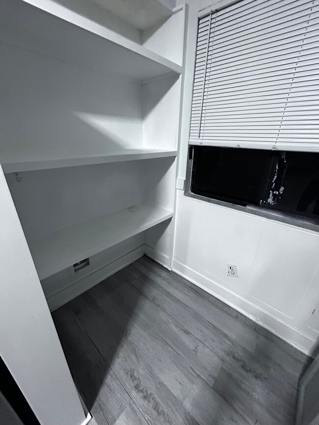 Building Photo - 11570 Dunes Way Dr N