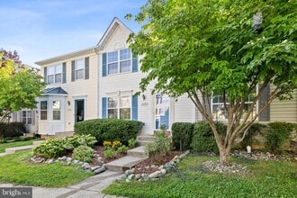 Building Photo - 574 Highland Towne Ln
