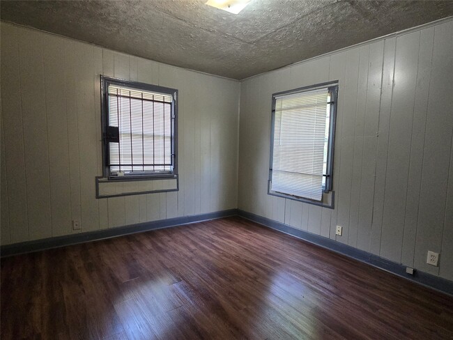 Building Photo - 4609 Dabney St