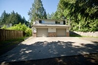 Building Photo - 5175