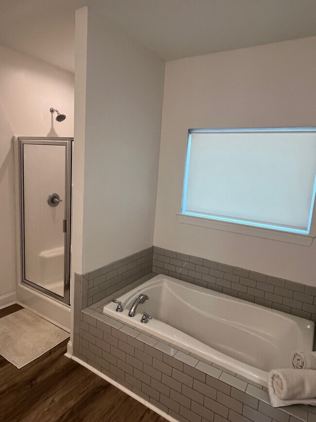 Building Photo - 335 McAlister Rd