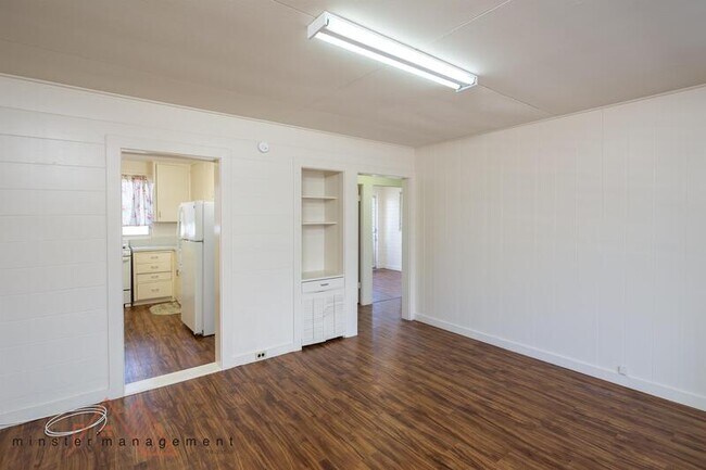 Building Photo - 1424 Ward Ave