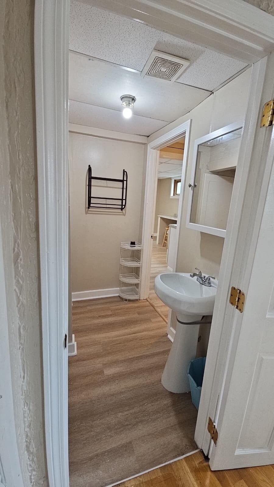 Building Photo - 126 Branch St