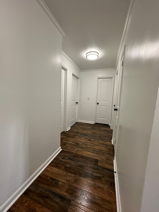 Building Photo - 319 Devonwood Ct