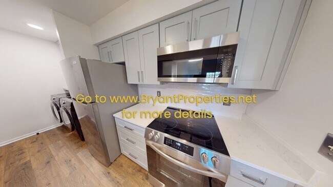 Building Photo - Donelson - Airport - Percy Preist Lake Area