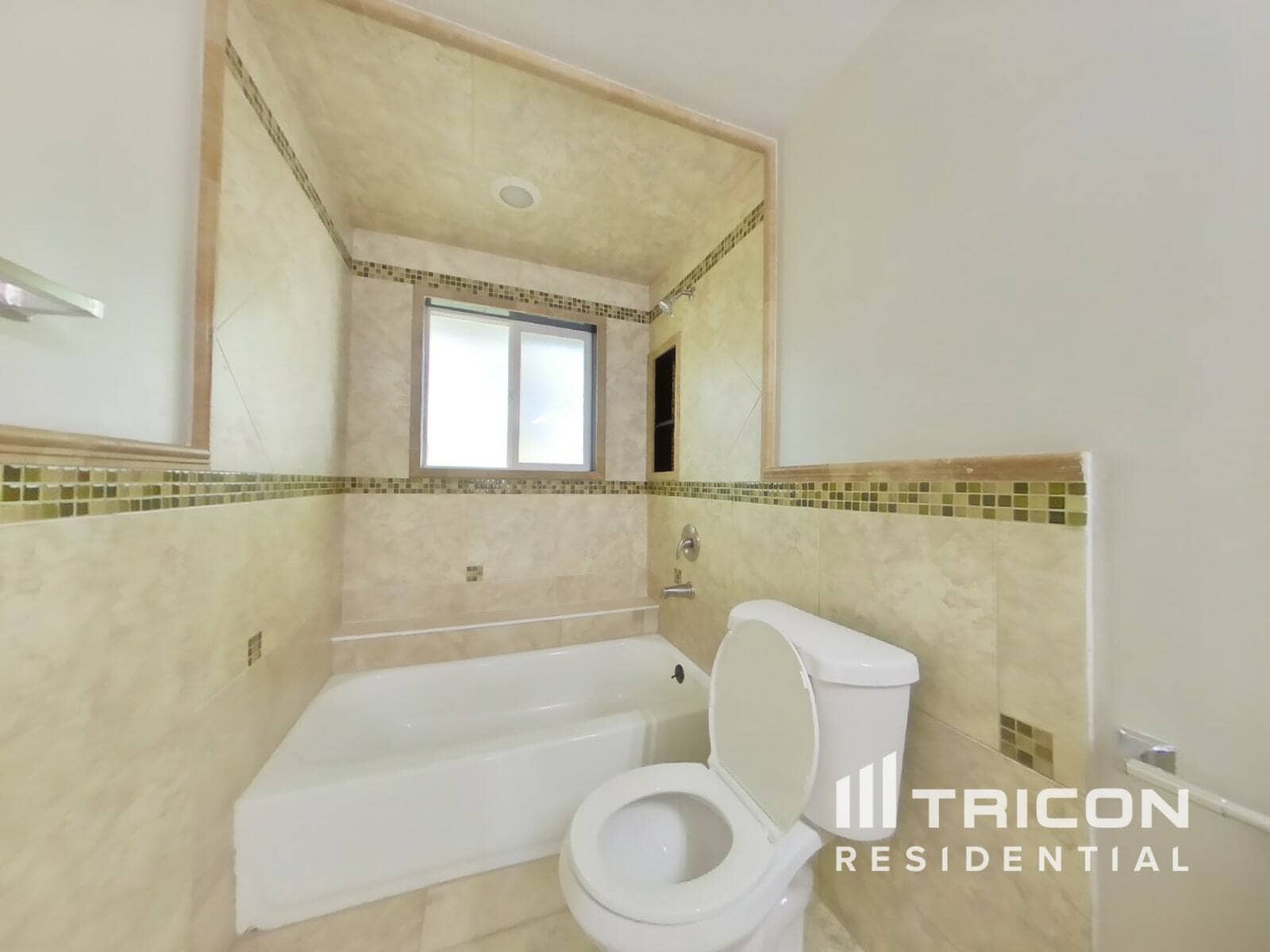 Building Photo - 1370 N 4700 W