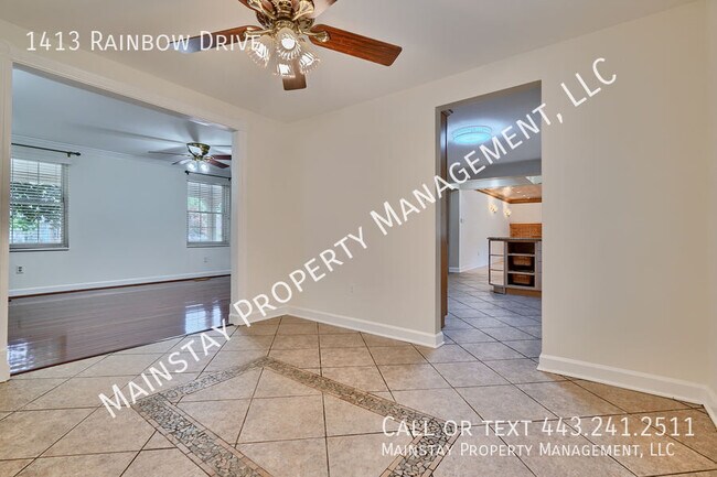 Building Photo - 1413 Rainbow Dr