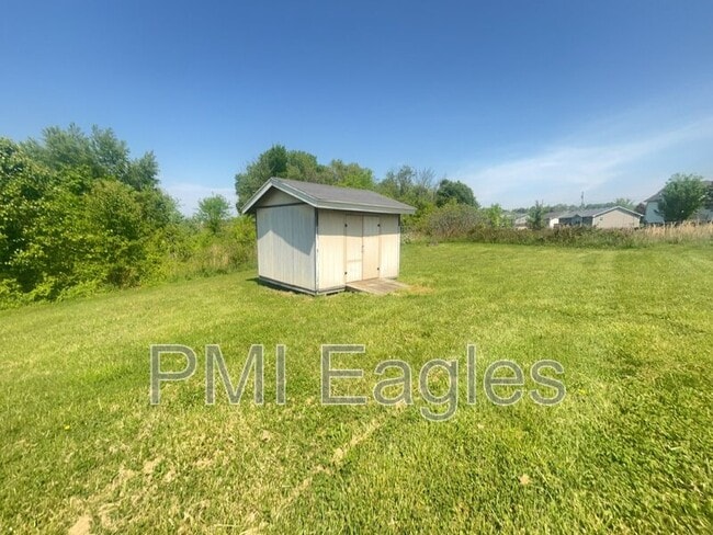 Building Photo - 102 Milard Ct
