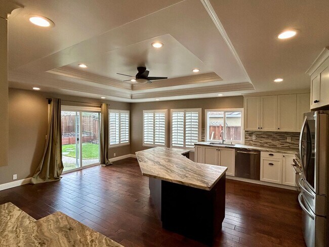 Building Photo - Clean & sharp San Ramon home for lease