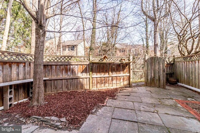 Building Photo - 3227 Dunster Ct