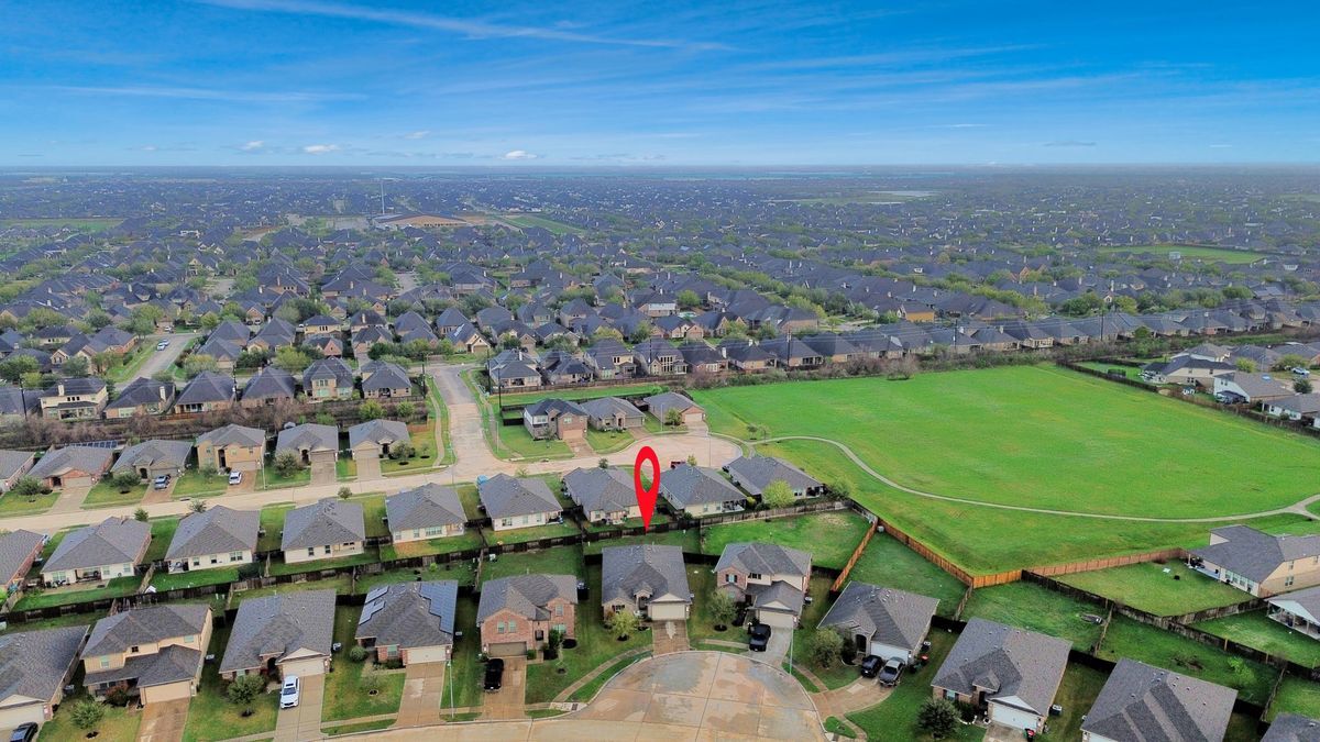 Building Photo - 29210 Jarvis Bay Pass