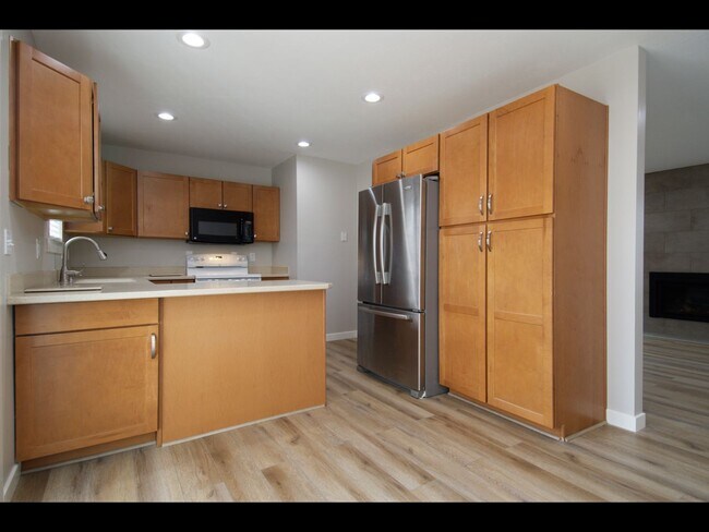Building Photo - Beautifully Remodeled Home with Two Car Garage and Large Backyard!