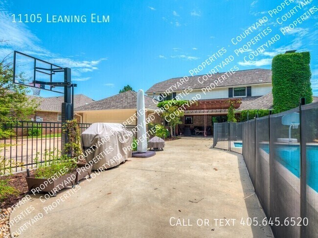 Building Photo - 11105 Leaning Elm Rd