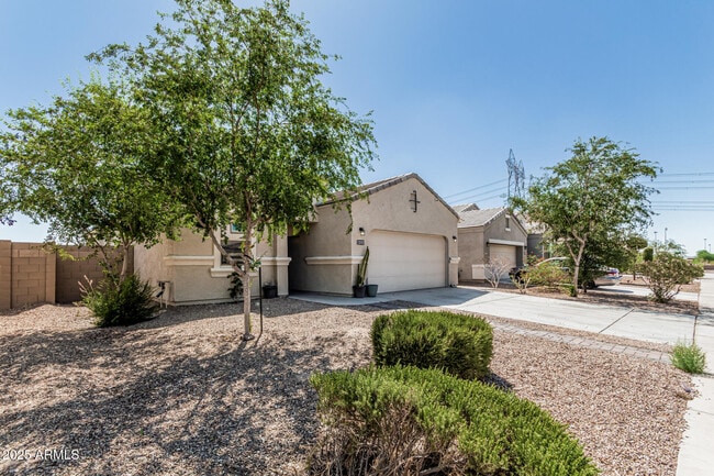 Building Photo - 3112 N 303rd Dr