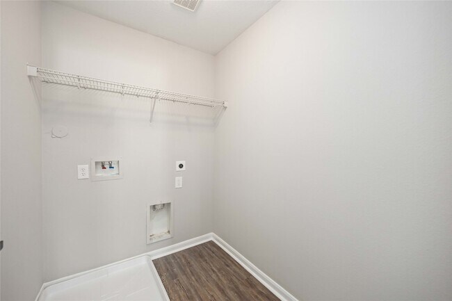 Building Photo - 2623 Skyview Glen Ct