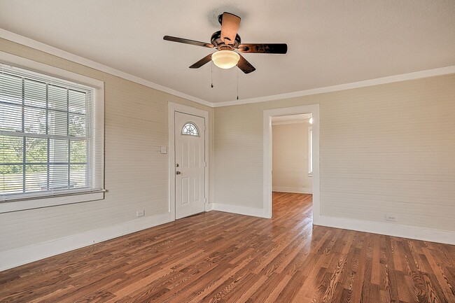 Building Photo - 4470 Lonesome Pine Trail