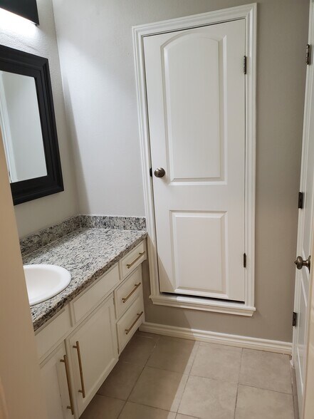 Master Vanity with extra/ linen closet - 106 N Troy Ave