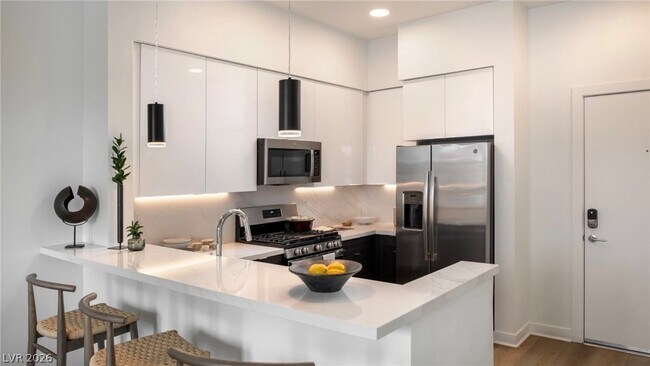 Building Photo - 11055 S Las Vegas Blvd