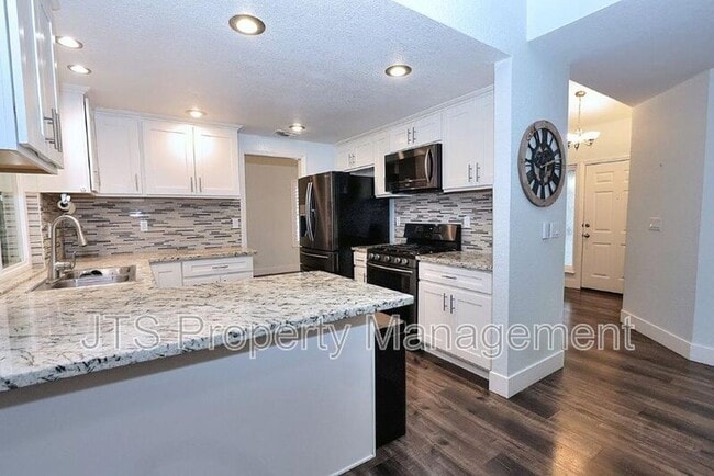 Building Photo - 5248 Phoenix Ridge Pl