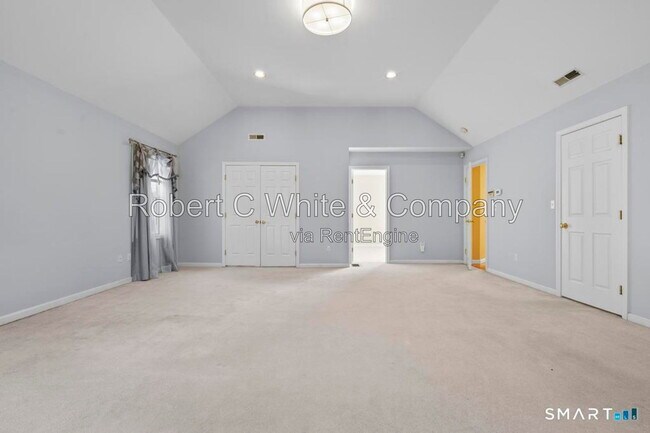 Building Photo - 155 Beardsley Rd