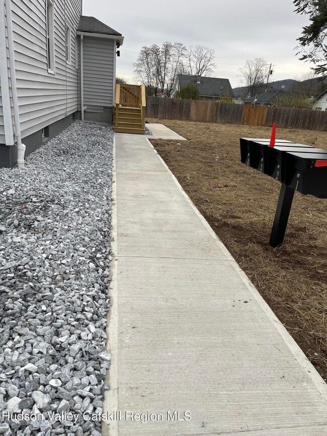 Building Photo - 12 Backman Ave