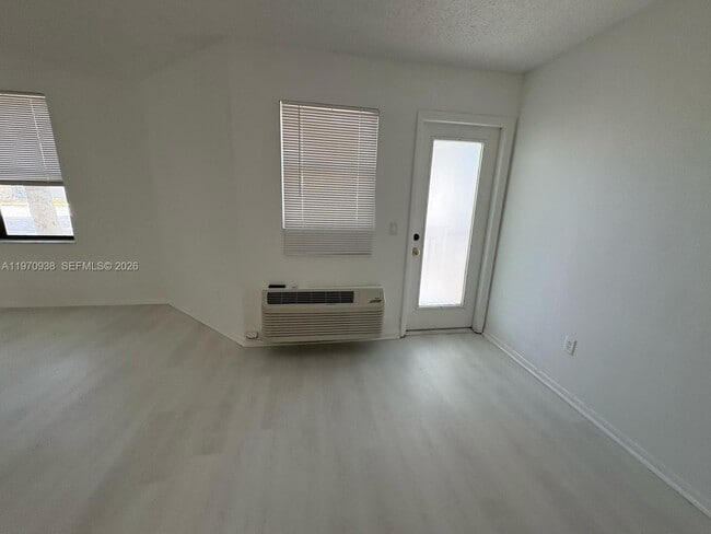 Building Photo - 4481 W McNab Rd