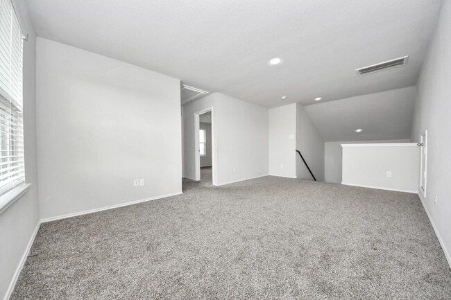Building Photo - 21003 Seneca Willow Wy
