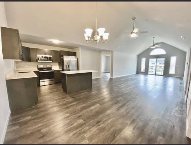 Building Photo - 51364 Ashbury Ct