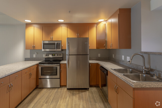 2 BR, 2 BA - 1362 SF - Allegro Towers