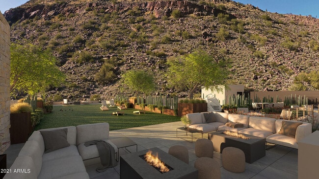 Building Photo - 6302 E Camelback Rd