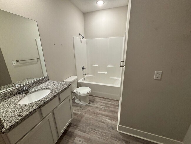 Building Photo - 2835/37 W 55th