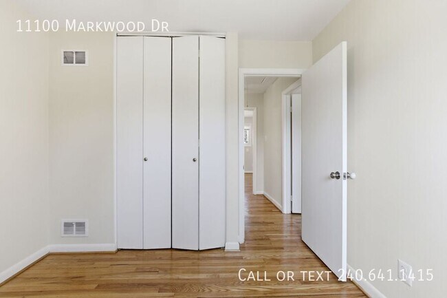 Building Photo - 11100 Markwood Dr