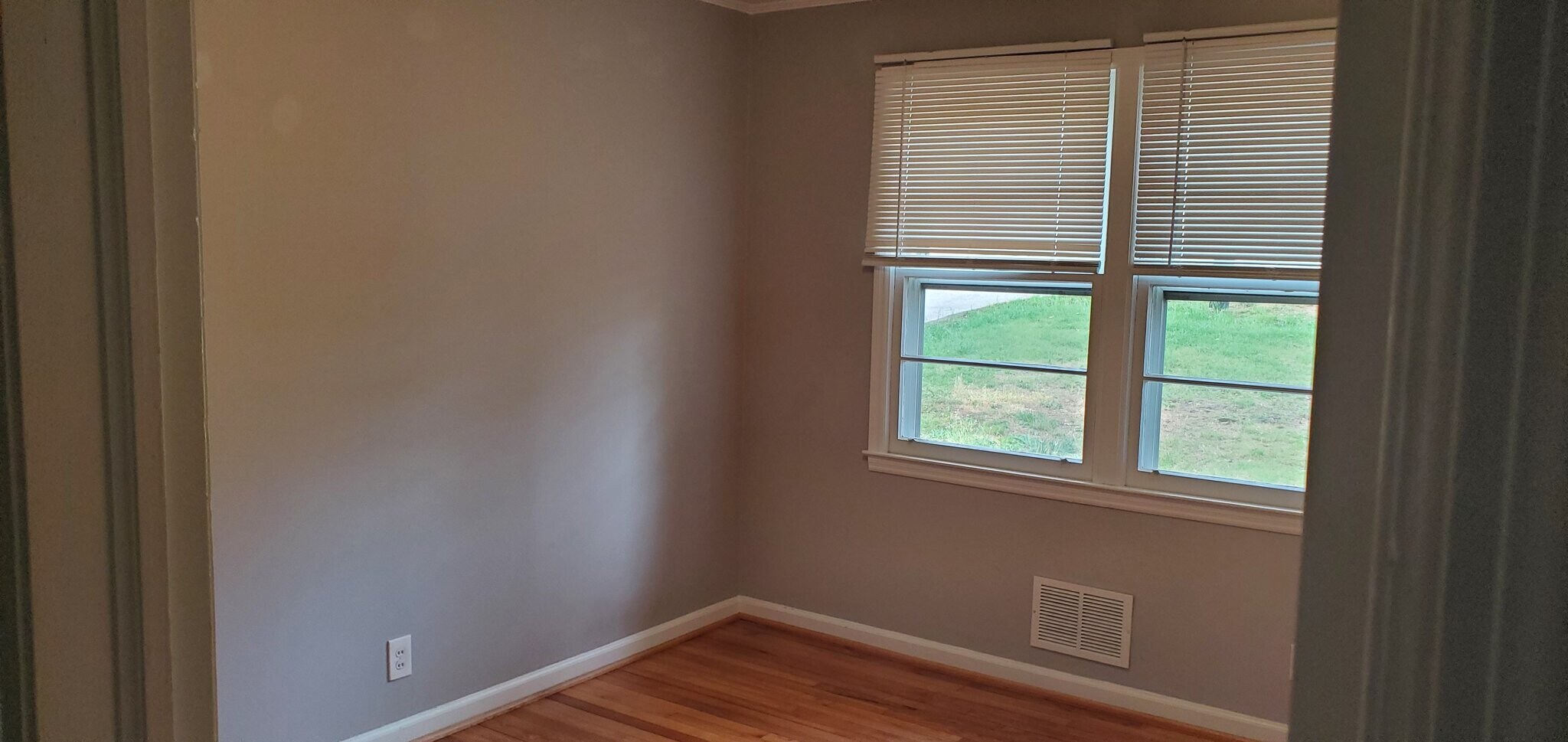 Building Photo - 116 W Decatur St