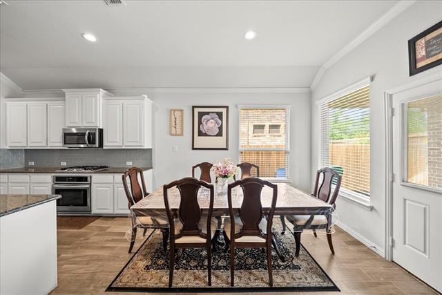 Building Photo - 2116 Moonsail Ln