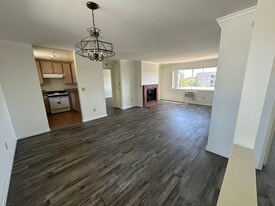 Building Photo - 4230 S Centinela Ave