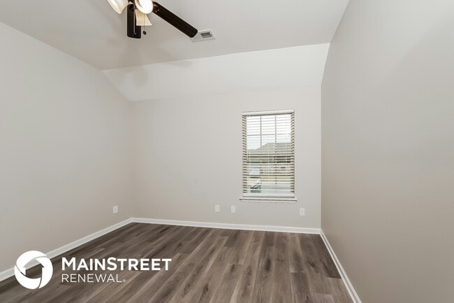 Building Photo - 948 Alise Cir