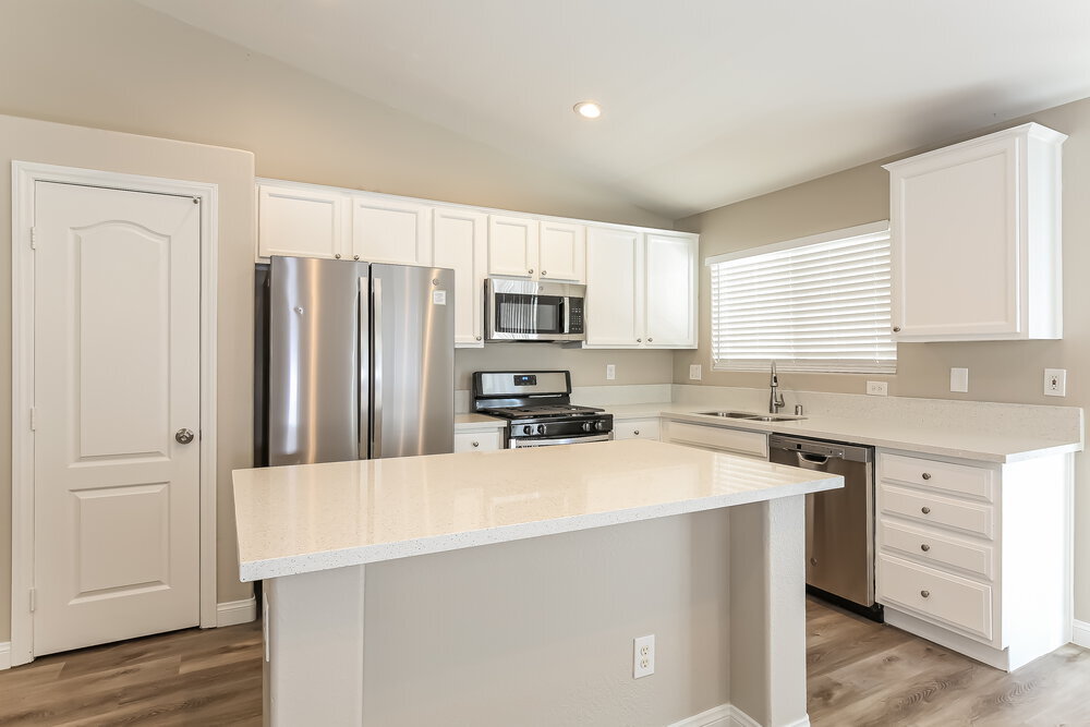 Building Photo - 6512 North Point Break St