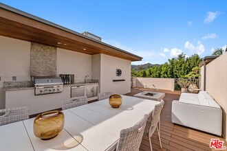 Building Photo - 1251 N Formosa Ave