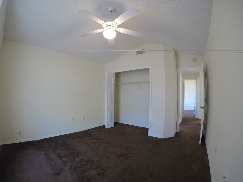 Building Photo - 519 Sonoma Dr