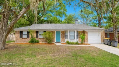 Building Photo - 4711 Cinnamon Fern Dr