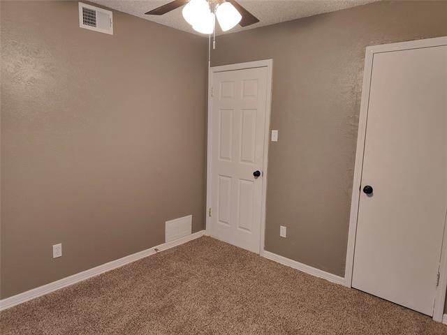 Building Photo - 2700 Winding Creek Dr