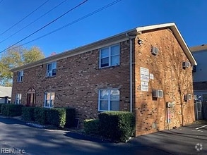 Building Photo - 718 Lesner Ave