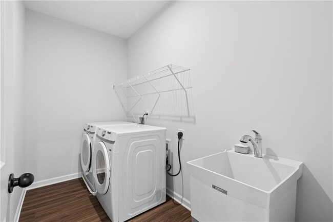 Building Photo - 4068 Annsbury Ct