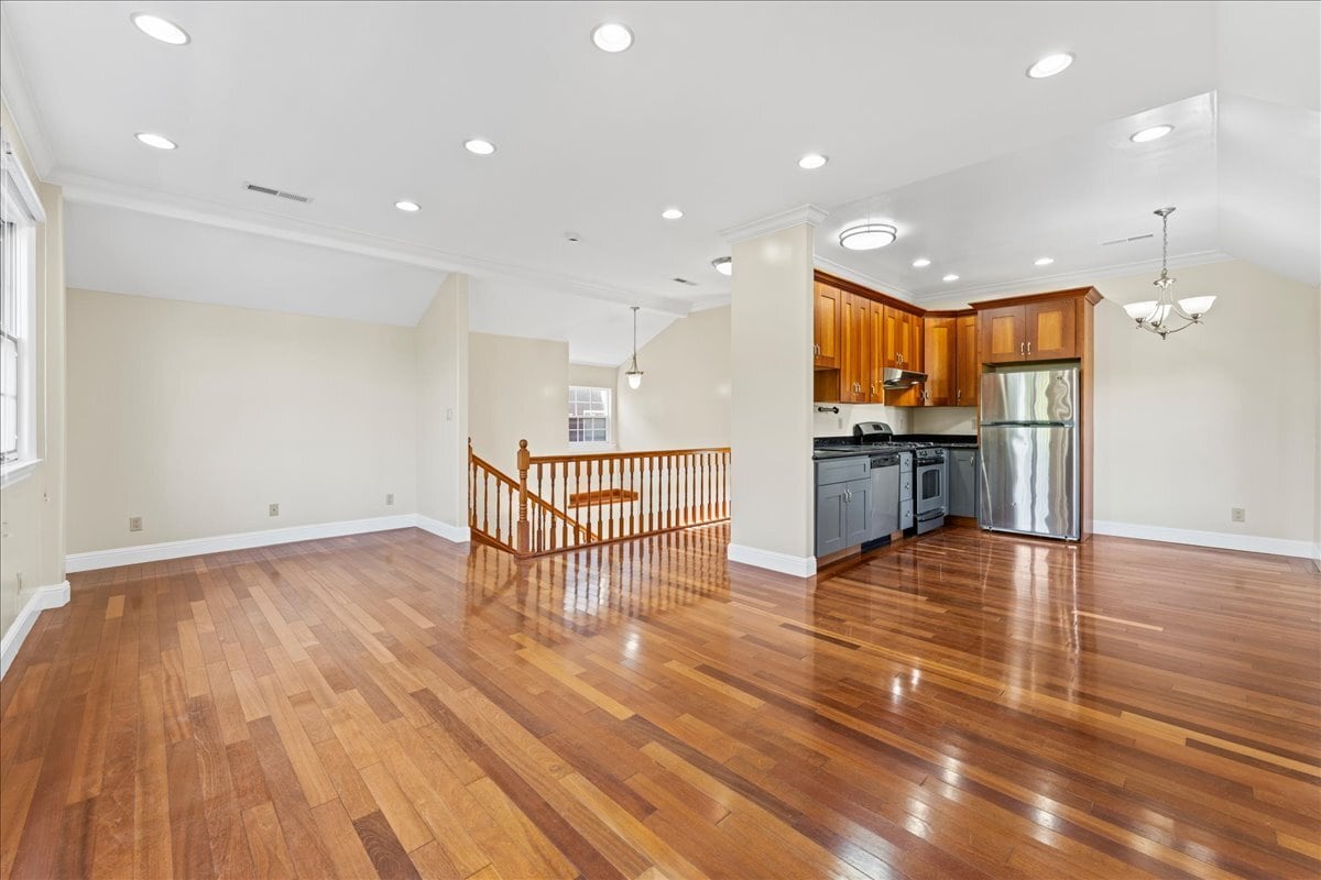 Building Photo - 2117 Ashby Ave