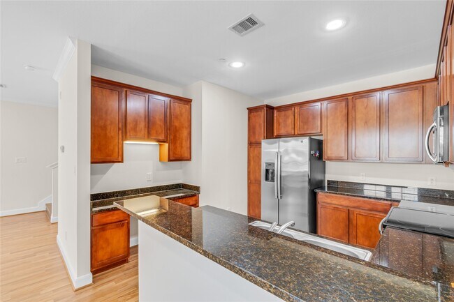 Building Photo - 3001 Murworth Dr